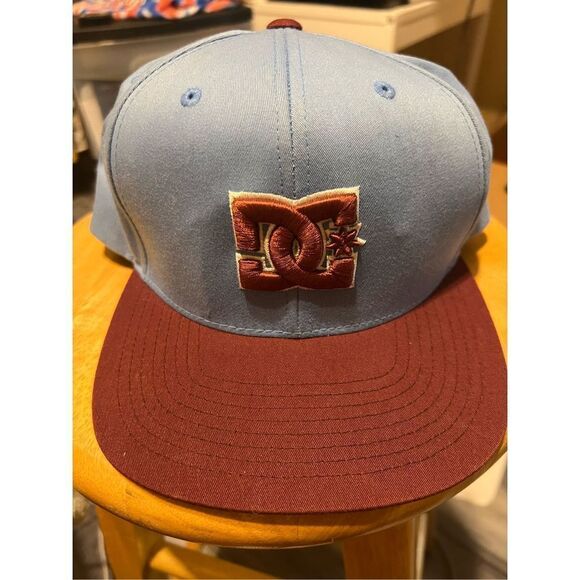 DC SnapBack Hat - Picture 1 of 7